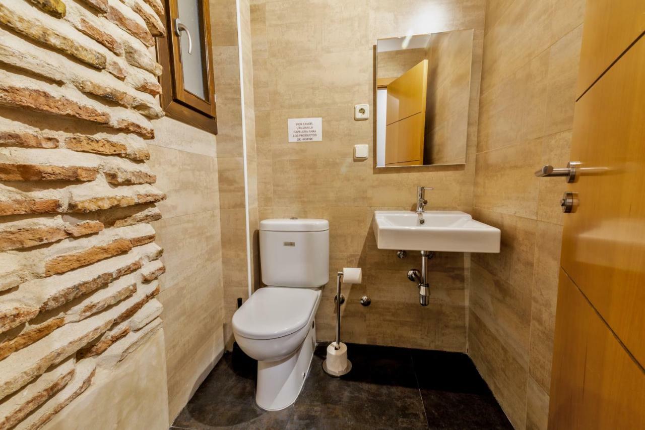Duplex En La Juderia De Toledo Lägenhet Exteriör bild